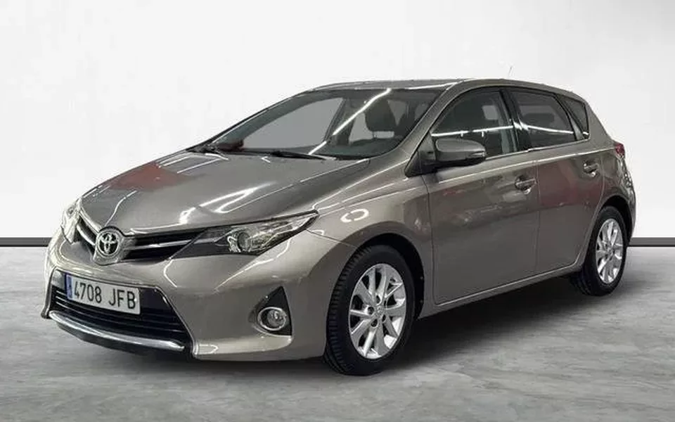 TOYOTA Auris Auris 90D Active
