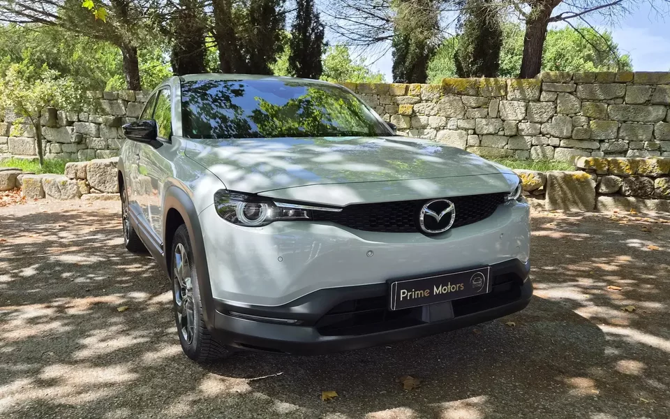 Mazda MX-30 e-Skyactiv First Edition+Modern Confidence
