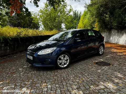 Ford Focus 1.0 EcoBoost S&S COOL&CONNECT