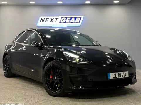 Tesla Model 3 Standard Range Plus RWD