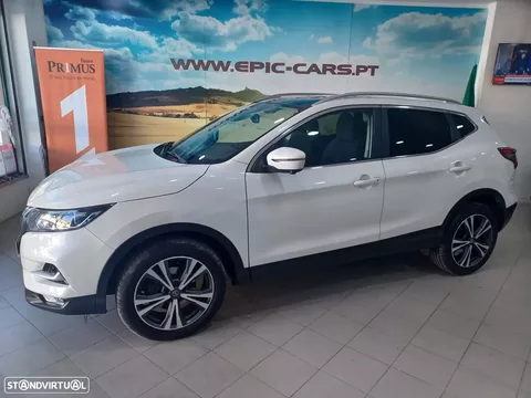 Nissan Qashqai 1.5 dCi N-Connecta J18
