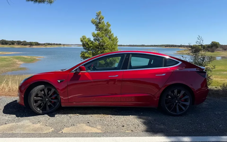 Tesla Model 3 Performance Dual Motor AWD