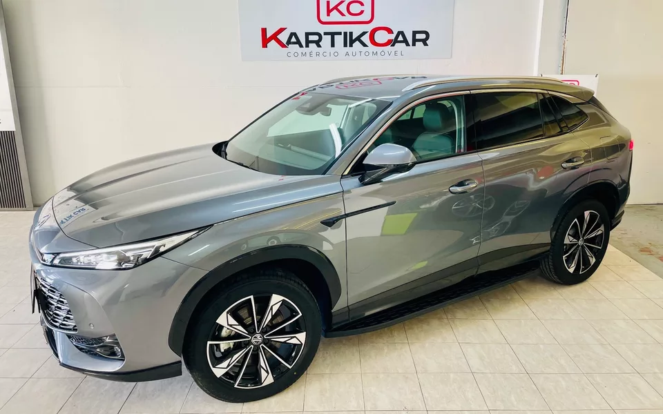 MG EHS 1.5 T-GDI Plug-in Hybrid Luxury