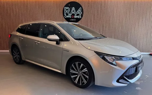 Toyota Corolla Touring Sports 1.8 Hybrid Exclusive