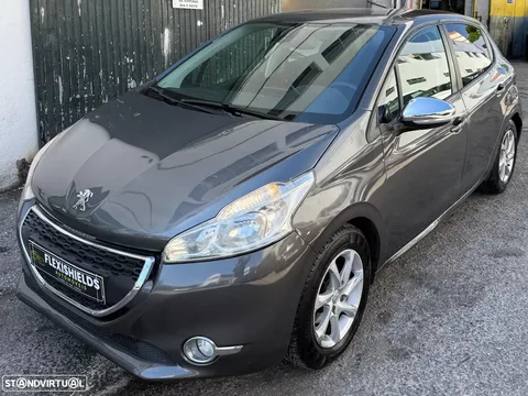 Peugeot 208 1.2 VTi Allure