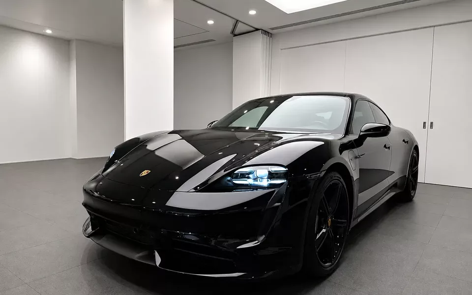 Porsche Taycan Turbo