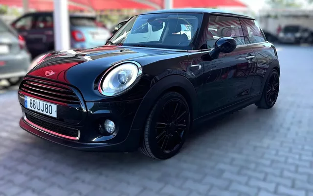 MINI 3 Portas