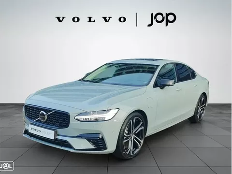 Volvo S90 2.0 T8 PHEV Plus Dark AWD