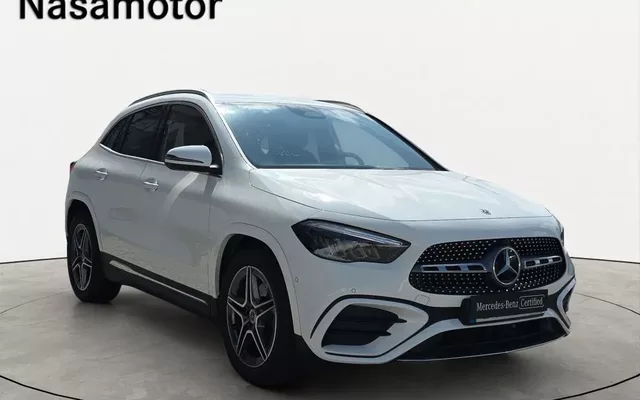 Mercedes-Benz GLA 180