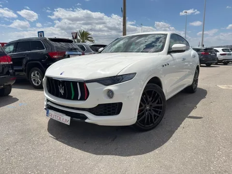 MASERATI Levante MASERATI Levante Todoterreno Automático de 5 Puertas