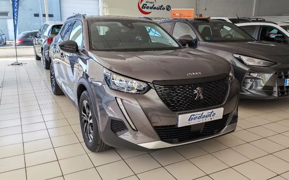 PEUGEOT 2008 2008 1.2 PureTech S&S Allure Pack EAT8 130