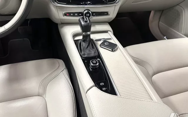 VOLVO V90 Cross Country V90 Cross Country D5 AWD Aut.