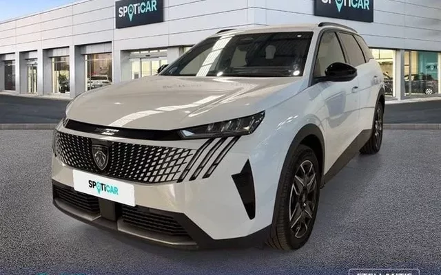 PEUGEOT 5008 1.2 107KW eDCS6 Allure - 27490€ en Almeria