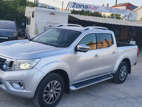 Nissan Pick Up