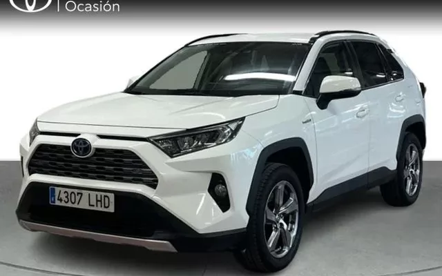 TOYOTA RAV-4 220H Advance