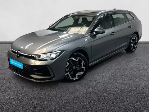 VOLKSWAGEN PASSAT 1.5 eHybrid 272 DSG6 R-Line