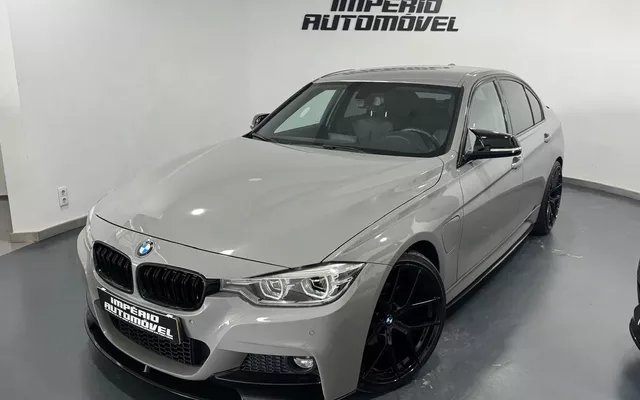 BMW 330 e iPerformance Pack M