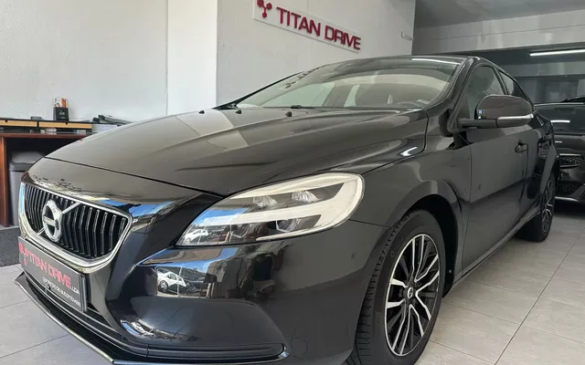 Volvo V40 2.0 D3 Kinetic Geartronic
