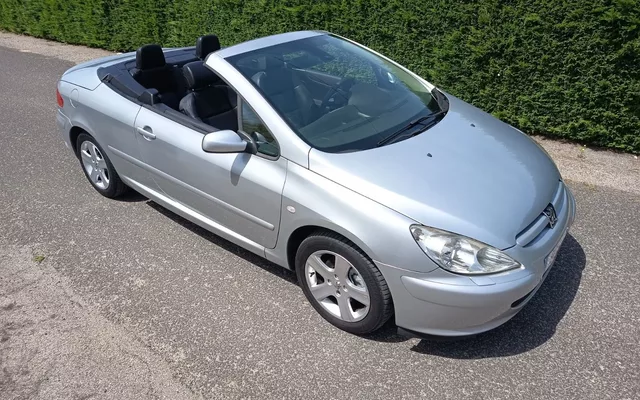 Peugeot 307 CC 2.0 Dynamique