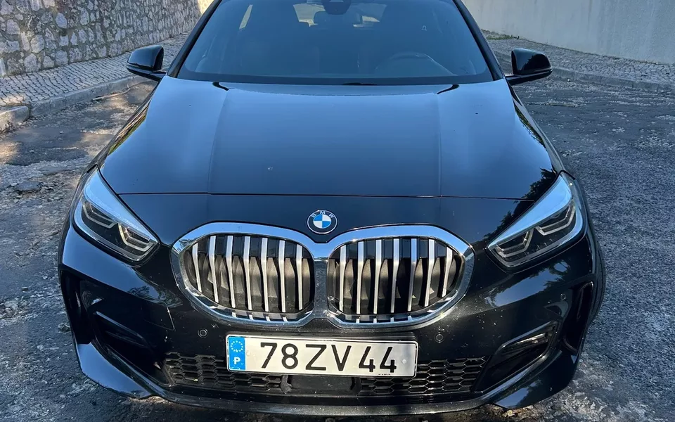 BMW 116 d Pack Desportivo M Auto