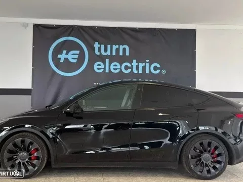 Tesla Model Y Performance Dual Motor AWD