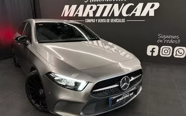 MERCEDES-BENZ Clase A AMG Line