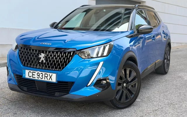 Peugeot e-2008 GT