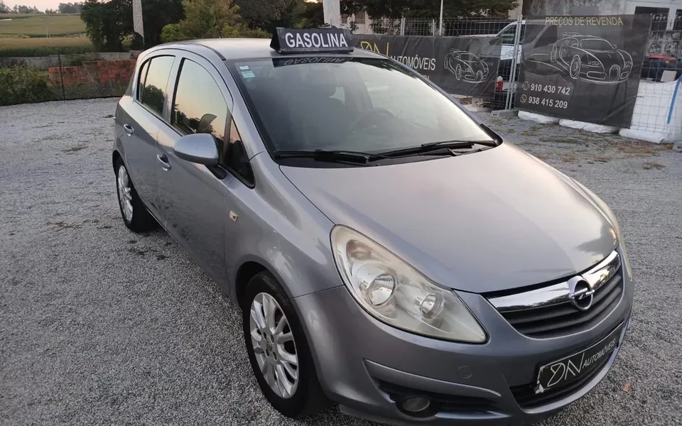 Opel Corsa 1.2 Enjoy