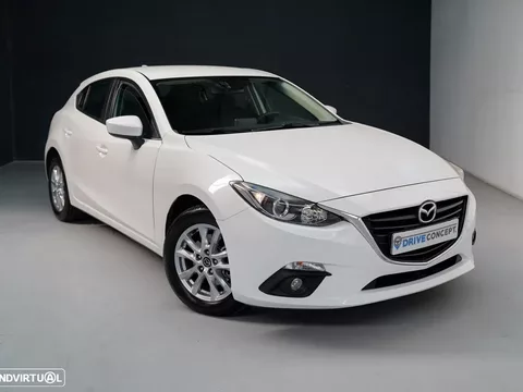Mazda 3 Hatchback 1.5 Sky-D Excellence Navi