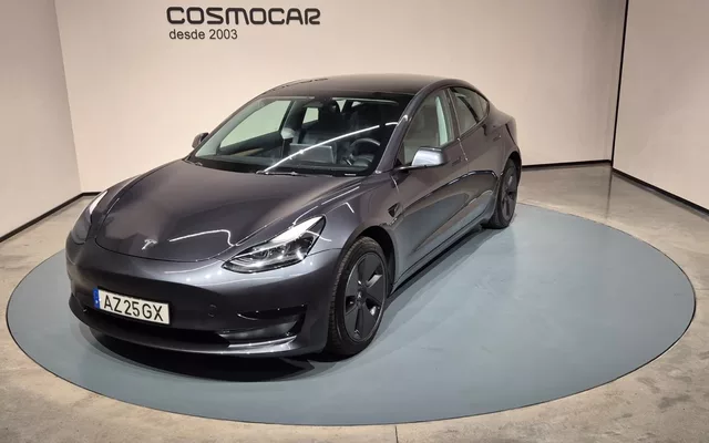 Tesla Model 3 Tração Traseira