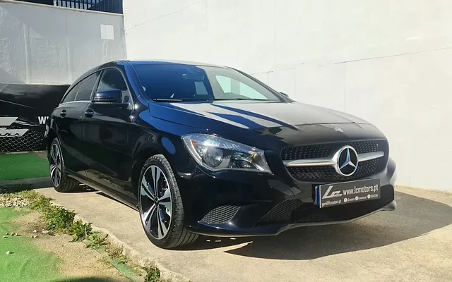 Mercedes-Benz CLA 180 d Shooting Brake Urban