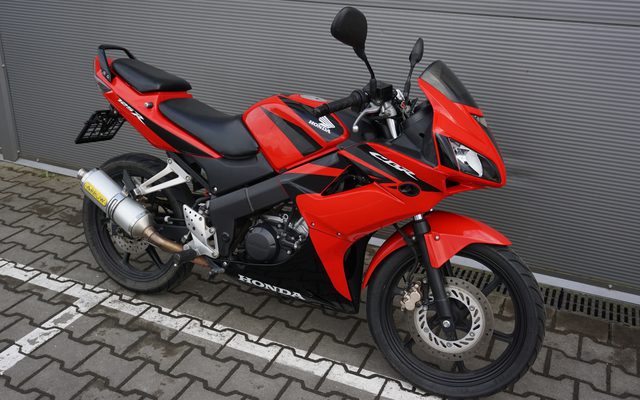 Honda CBR 125 R ARROW
