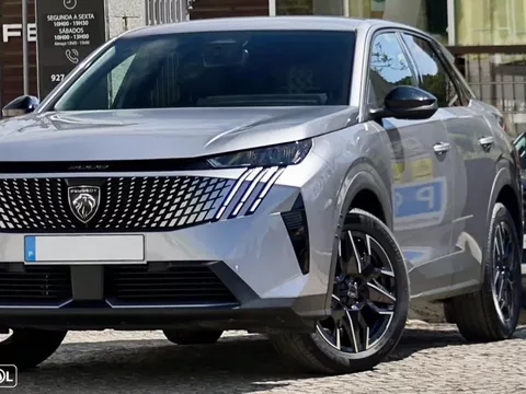 Peugeot 3008 1.2 Hybrid Allure e-DCS6