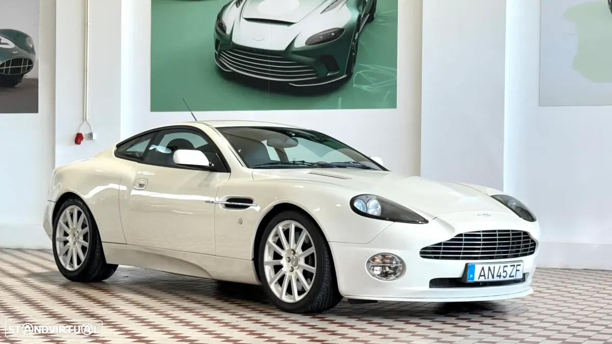 Aston Martin Vanquish S