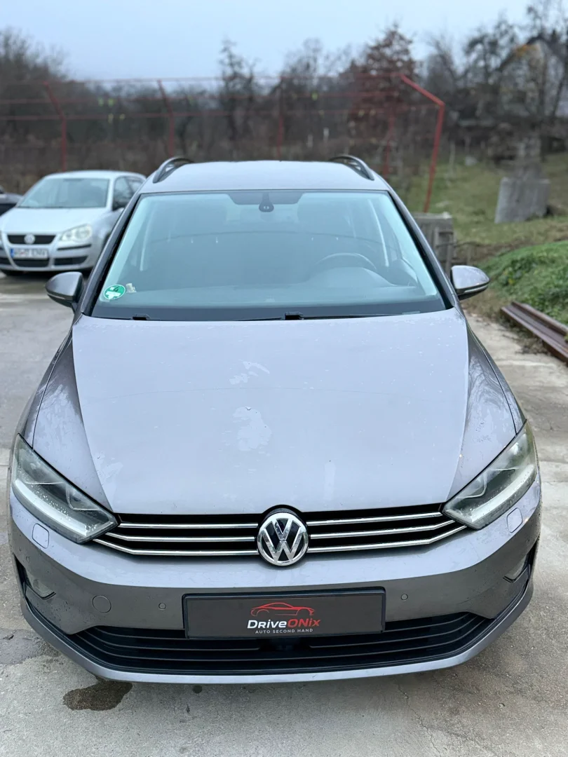 VOLKSWAGEN GOLF SPORTSVAN 2014