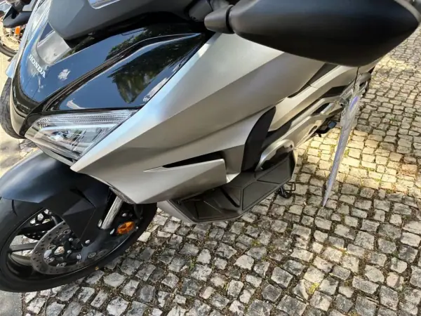 Honda Forza 2022 750 IA