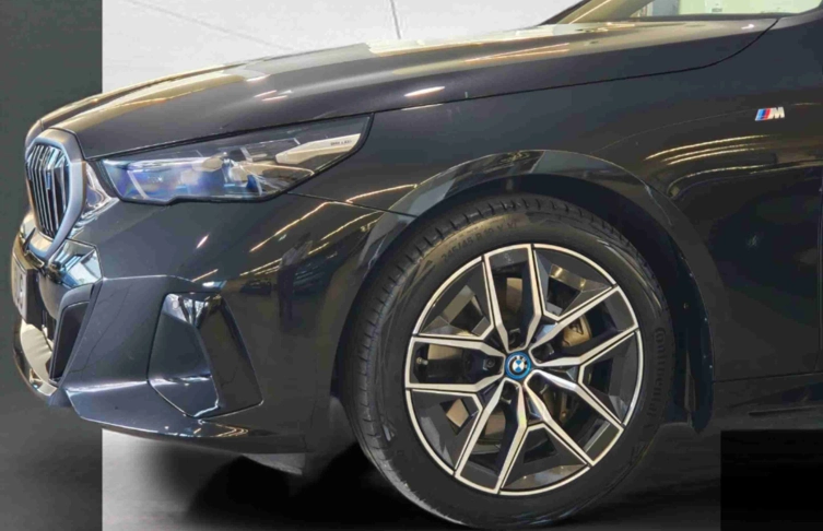 BMW - i5 - i5 eDrive40