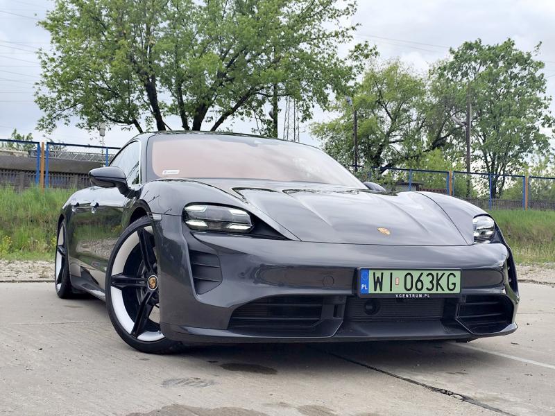 Porsche Taycan Turbo 2020
