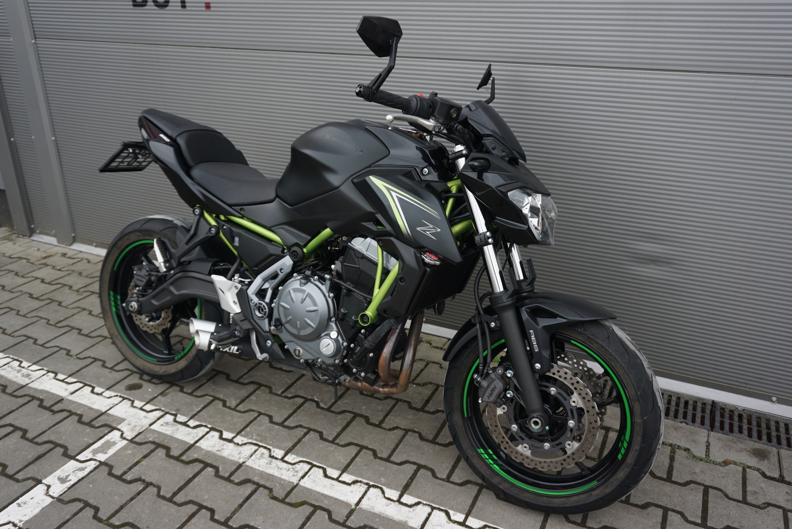 Kawasaki Z650 ABS A2 IXIL