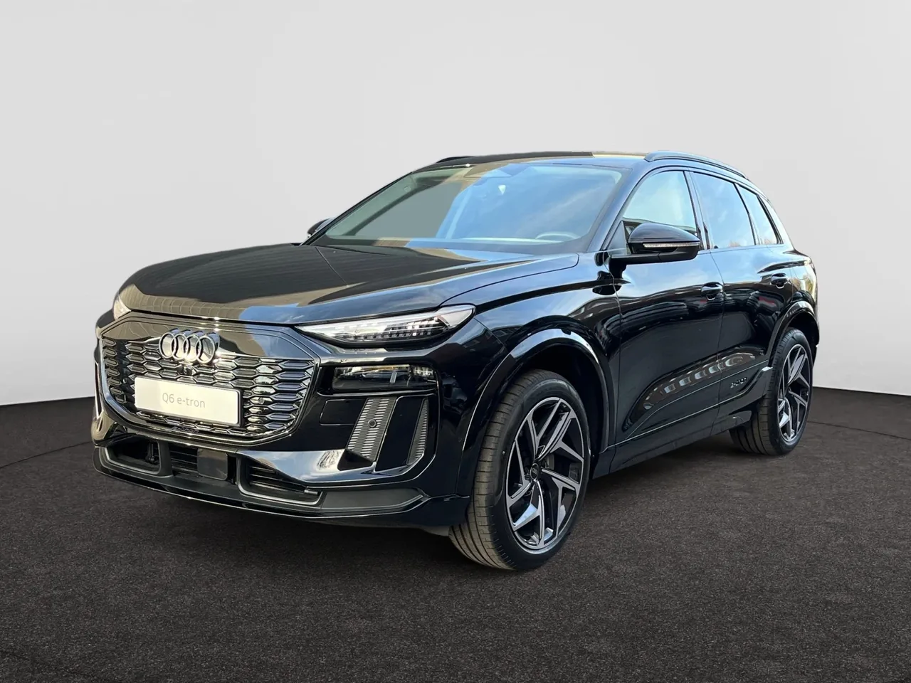 AUDI Q6 e-tron Sline 55 Quattro*BusinessPlus*Trekhaak*21"*