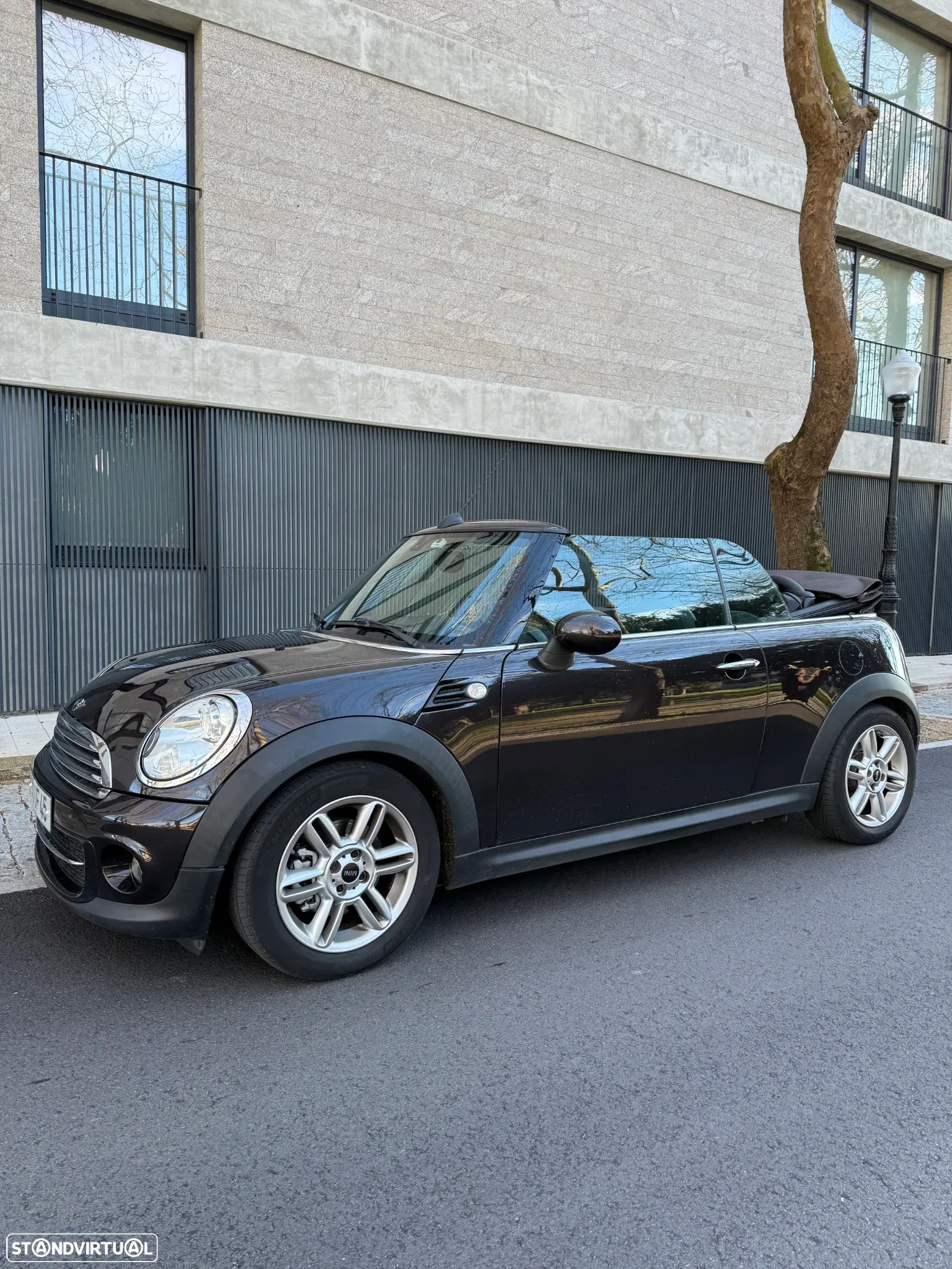 MINI Cabrio Cooper D