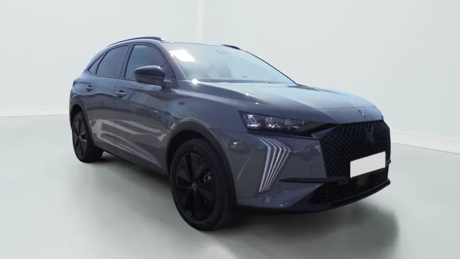 DS DS 7 BlueHDi 130 EAT8 Performance Line Zéro km immatriculé