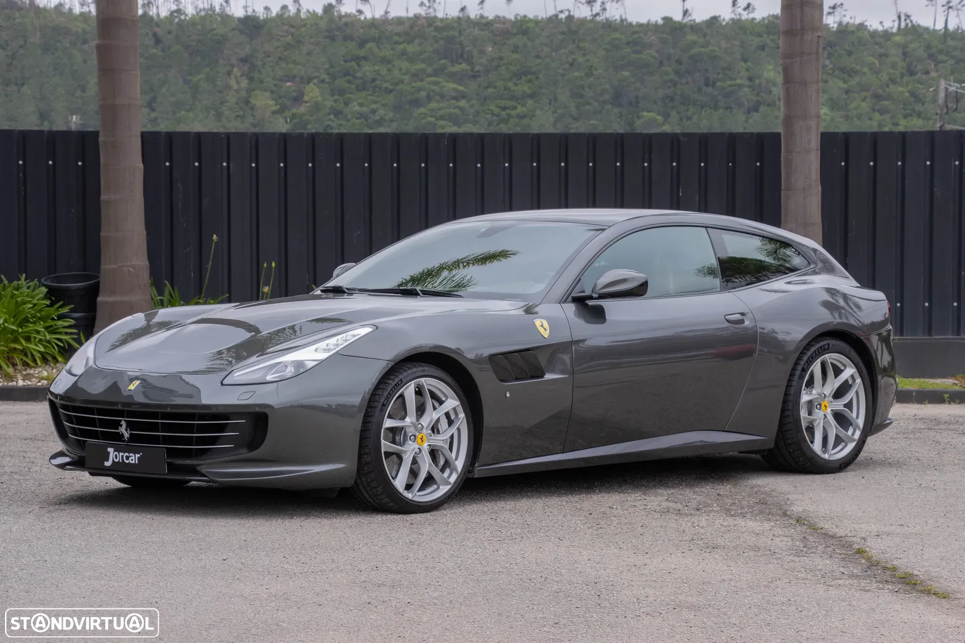 Ferrari GTC4 Lusso