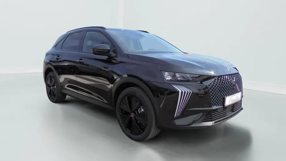 DS DS 7 BlueHDi 130 EAT8 Performance Line Zéro km immatriculé