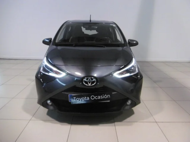 TOYOTA Aygo Aygo 70 x-play