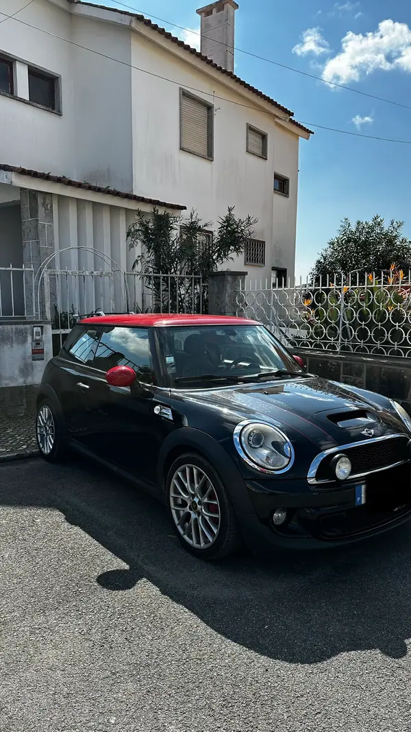 MINI John Cooper Works 2012 Standard