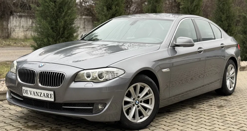 BMW Seria 5 F10 2011