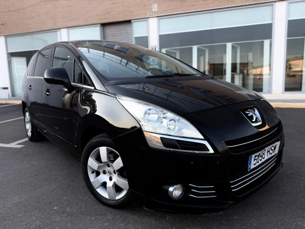 PEUGEOT 5008 5008 1.6HDI Access 115
