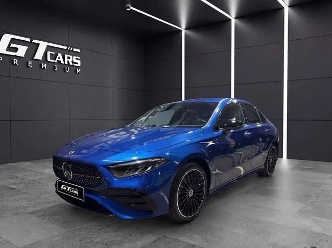 MERCEDES-BENZ Clase A 250e AMG