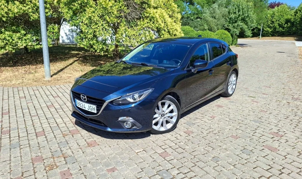 MAZDA Mazda3 Mazda3 2.2 Luxury